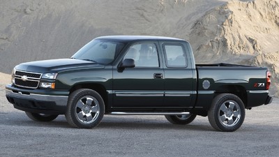Chevrolet Silverado &G Pick-up Facelift