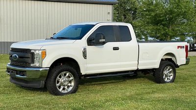 Ford Extended Cab - Long Bed Pick-up