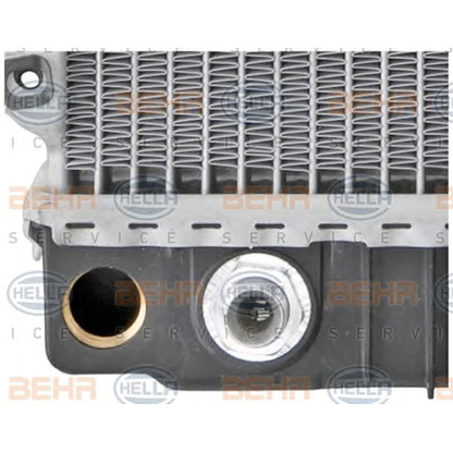 Foto Radiador, refrigeración del motor BEHR HELLA SERVICE 8MK376711581