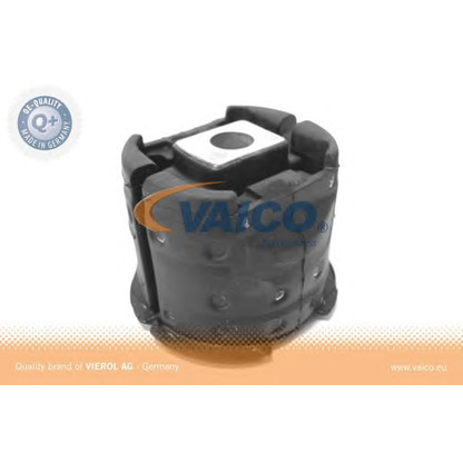 Photo Mounting, axle bracket VAICO V201152