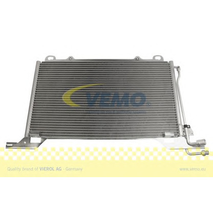 Photo Condenser, air conditioning VEMO V30621026