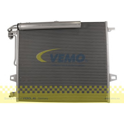 Photo Condenser, air conditioning VEMO V30621047