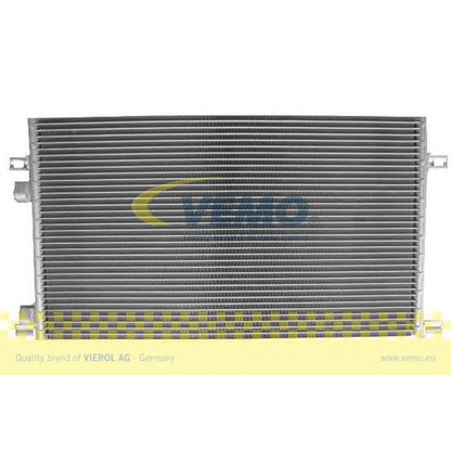 Photo Condenser, air conditioning VEMO V46620003