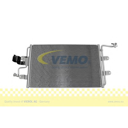 Photo Condenser, air conditioning VEMO V15621012