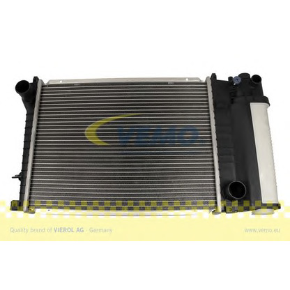 Photo Radiator, engine cooling VEMO V20601500