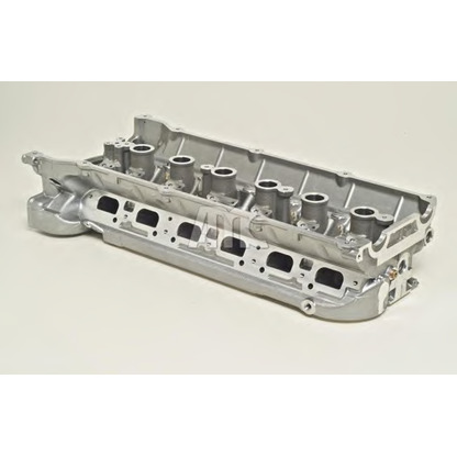 Photo Cylinder Head AMC 910556