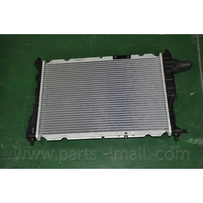 Photo Radiator, engine cooling PARTS-MALL PXNDC046