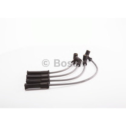 Фото Комплект проводов зажигания BOSCH F00099C135